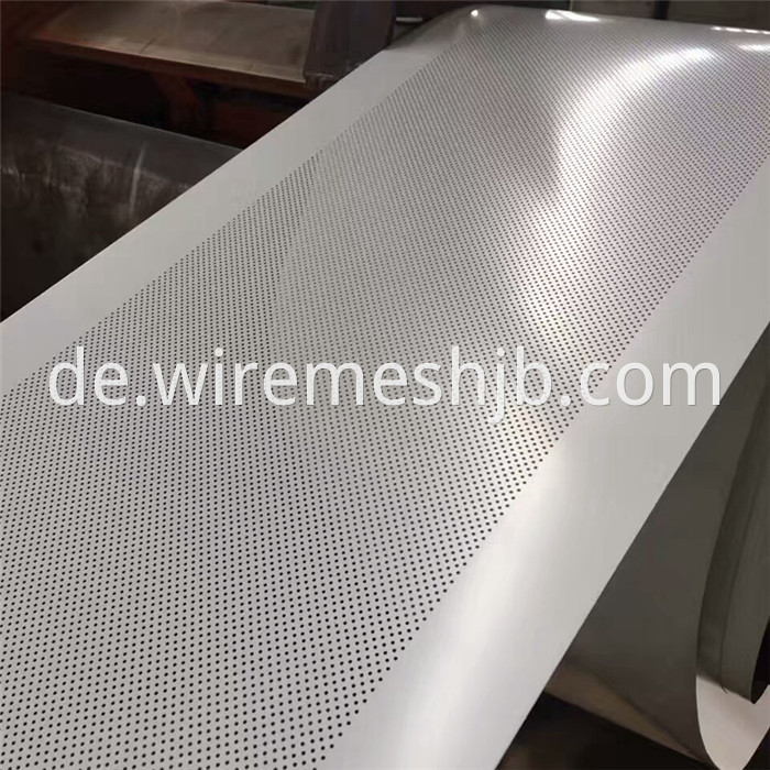 Round Hole Perforated Sheets